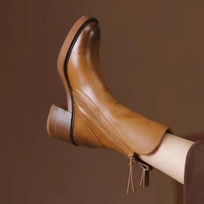 Botín Cremona — Efecto Piel con Cremallera y Tacón de Madera